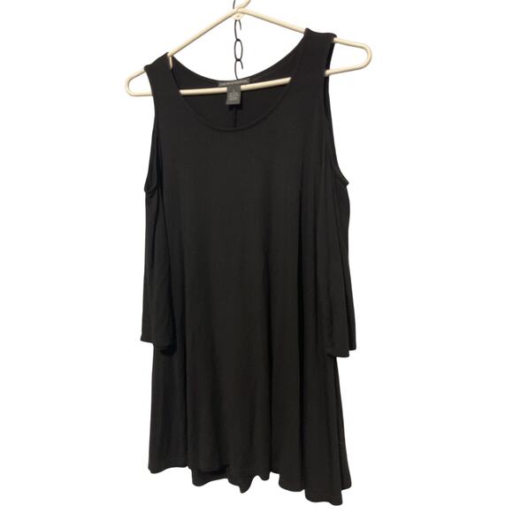 Chelsea & Theodore Cold Shoulder Black Top Size Small - Picture 2 of 6